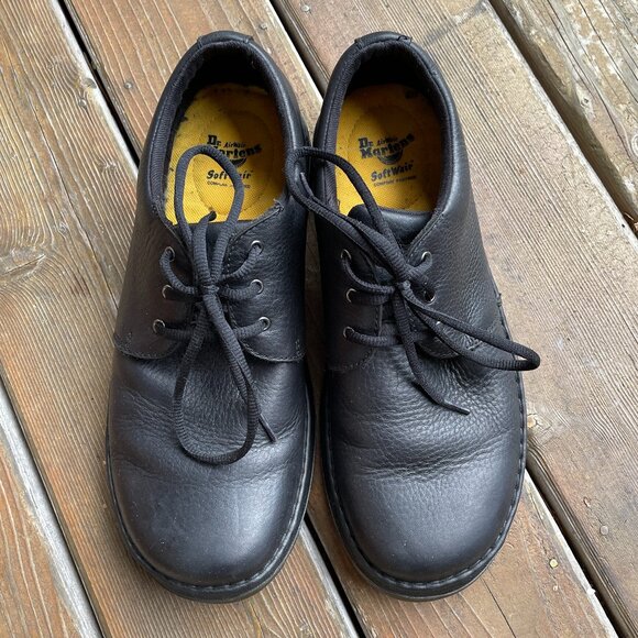 Dr. Martens Other - EUC Dr. Martens Black Leather Lace Up Hazeldon in Men's 11
